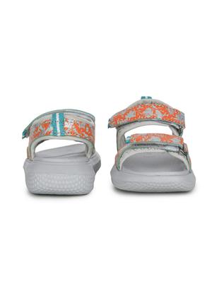 green leatherette sandals & floater - 17517982 - Standard Image - 3