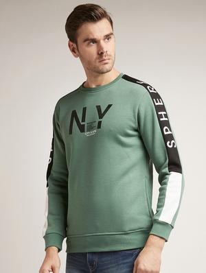 green chest print sweatshirt - 17520089 - Standard Image - 2
