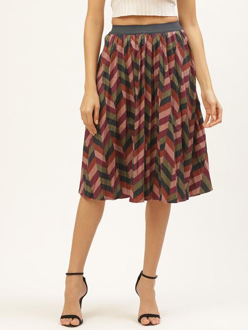 mid rise chevron flared skirt - 17521093 - Standard Image - 1