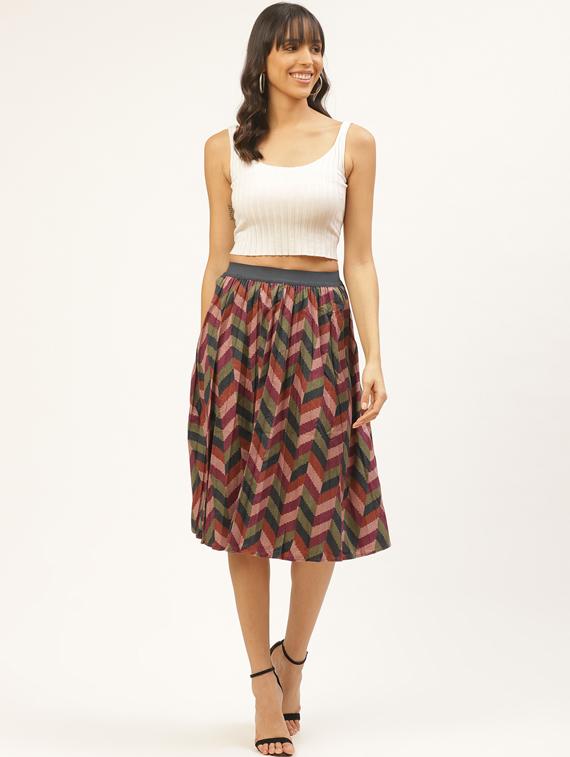 mid rise chevron flared skirt - 17521093 - Zoom Image - 4