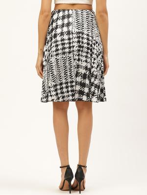 high rise abstract a-line skirt - 17521103 - Standard Image - 3