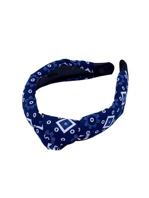 blue plastic hairband - 17521491 - Standard Image - 2