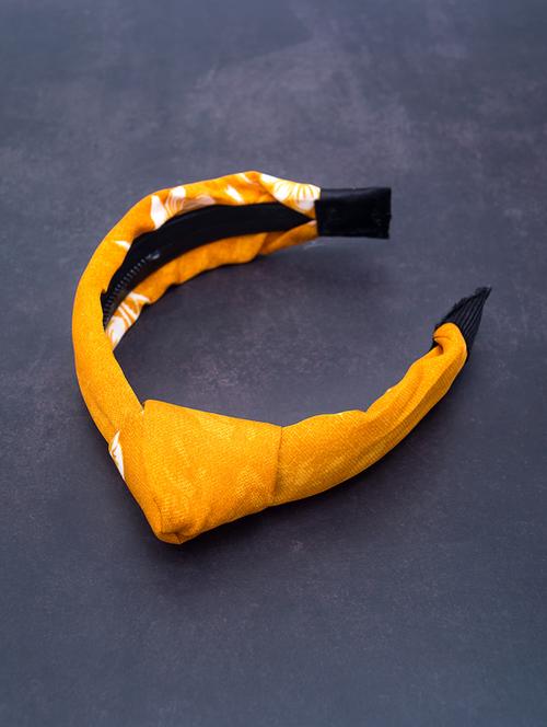 yellow plastic hairband - 17521513 - Standard Image - 1