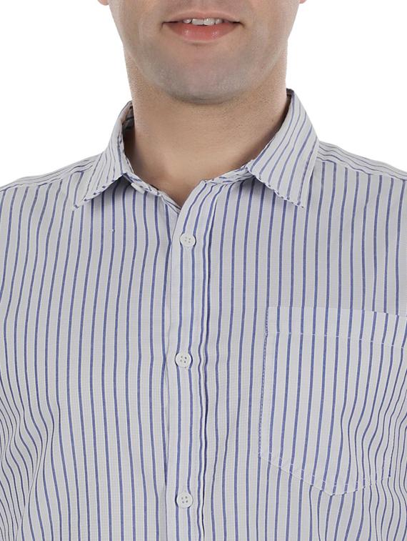 white striped casual t-shirt - 17521880 - Zoom Image - 6
