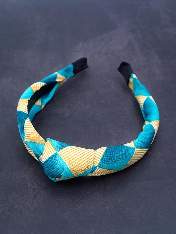 multi colored plastic hairband - 17521894 - Zoom Image - 1