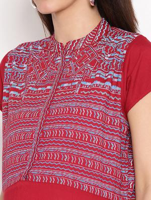 embroidered maternity wear dress - 17521947 - Standard Image - 4