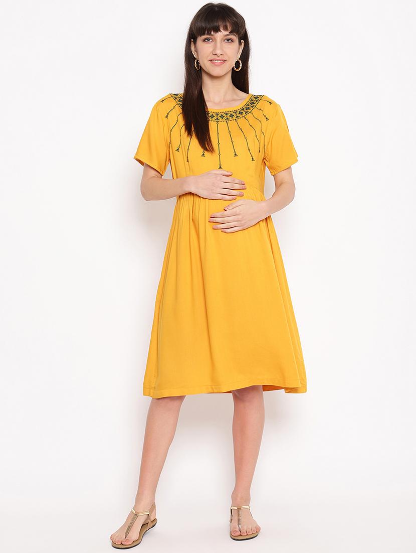 embroidered maternity wear dress - 17521962 - Zoom Image - 1