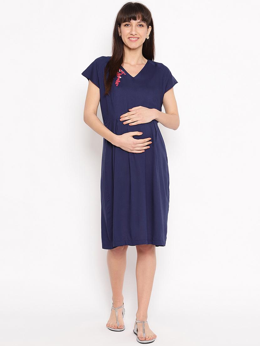 embroidered maternity wear dress - 17521965 - Zoom Image - 1