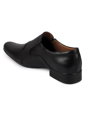 black slip on shoes - 17522231 - Standard Image - 3
