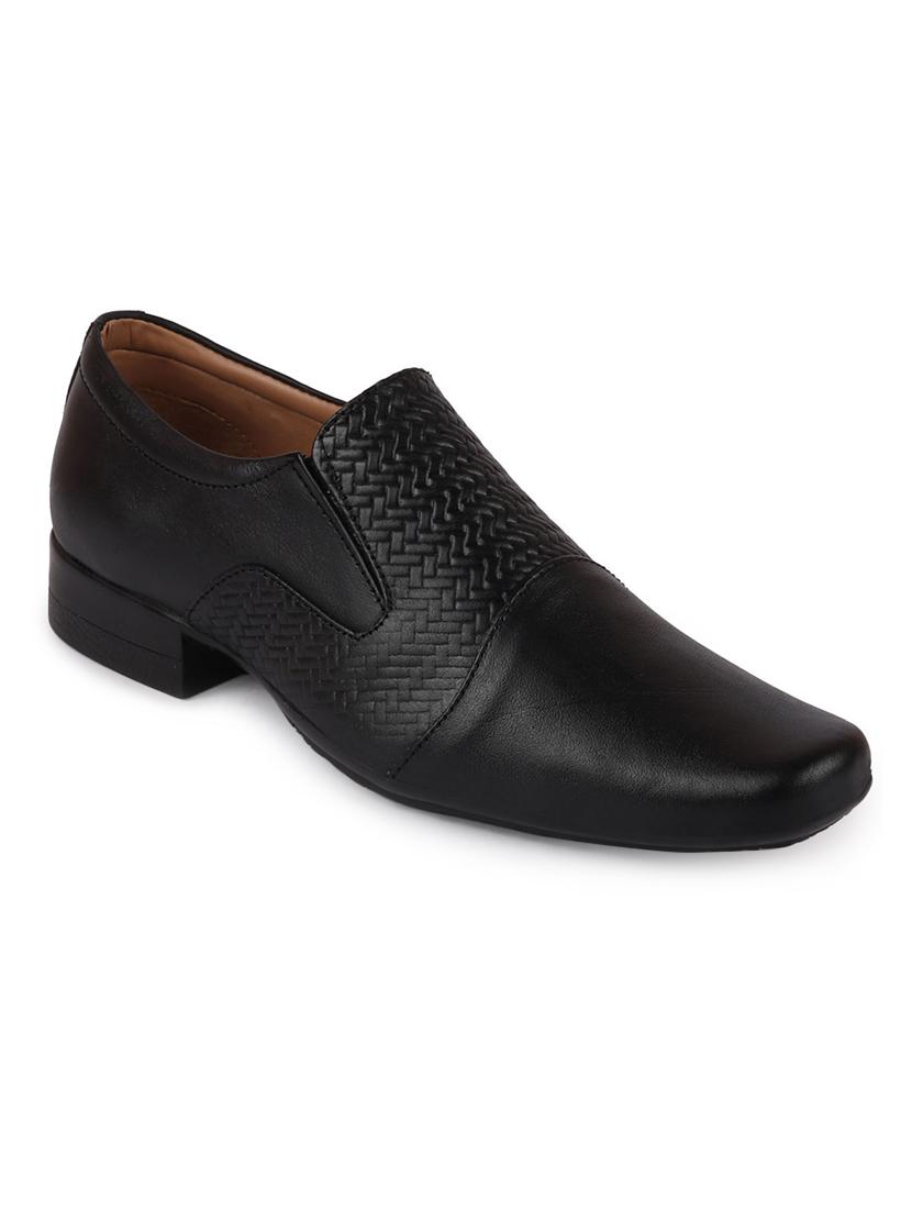 black slip on shoes - 17522231 - Zoom Image - 1
