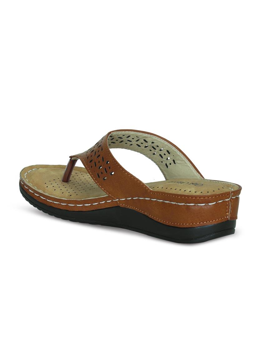 tan faux leather toe separator sandals - 17522263 - Zoom Image - 2