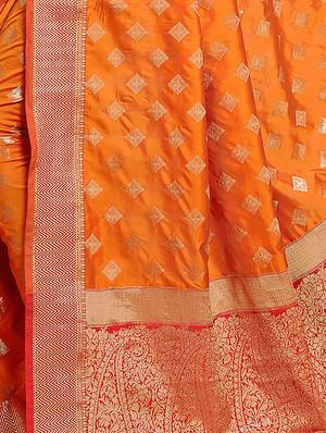 geometrical kanjivaram saree with blouse - 17523138 - Standard Image - 4