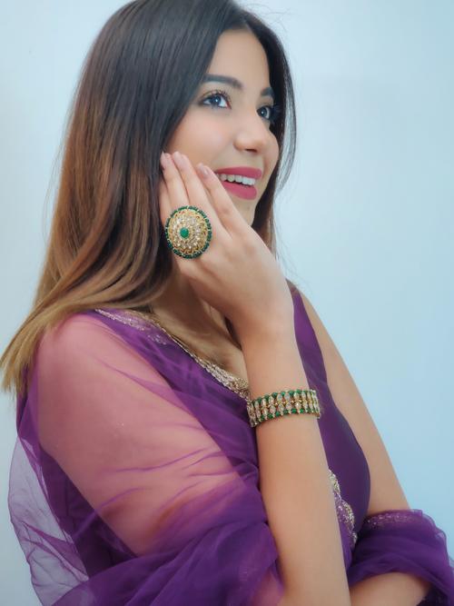 green bracelet and ring combo - 17523472 - Very Small Image - 1