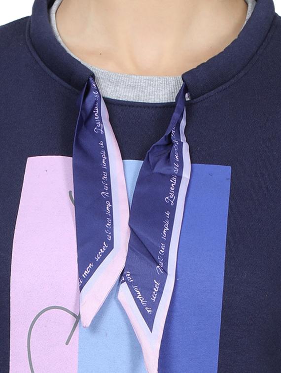round neck graphic sweatshirt - 17523554 - Zoom Image - 5