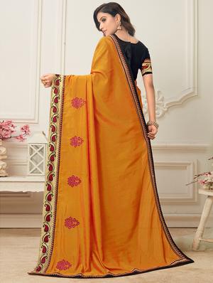 solid bordered saree with blouse - 17523755 - Standard Image - 2