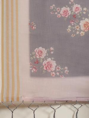 floral printed saree with blouse - 17523797 - Standard Image - 4