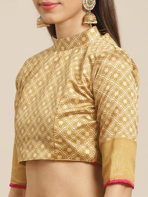 conversational printed saree with blouse - 17523855 - Standard Image - 3