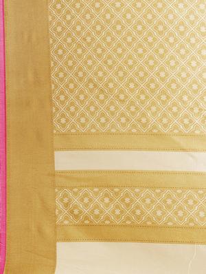 conversational printed saree with blouse - 17523855 - Standard Image - 4
