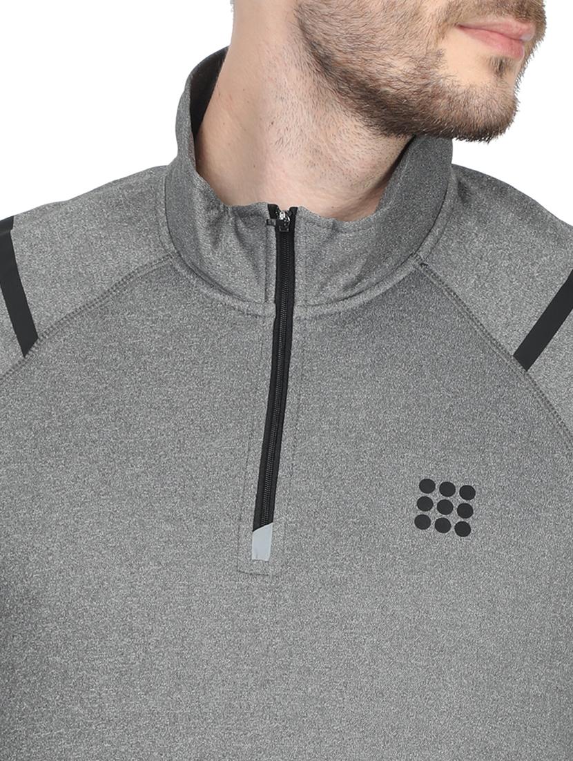 grey solid t-shirt - 17524474 - Zoom Image - 5