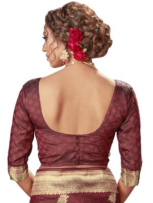 self design banarasi saree with blouse - 17526774 - Standard Image - 3