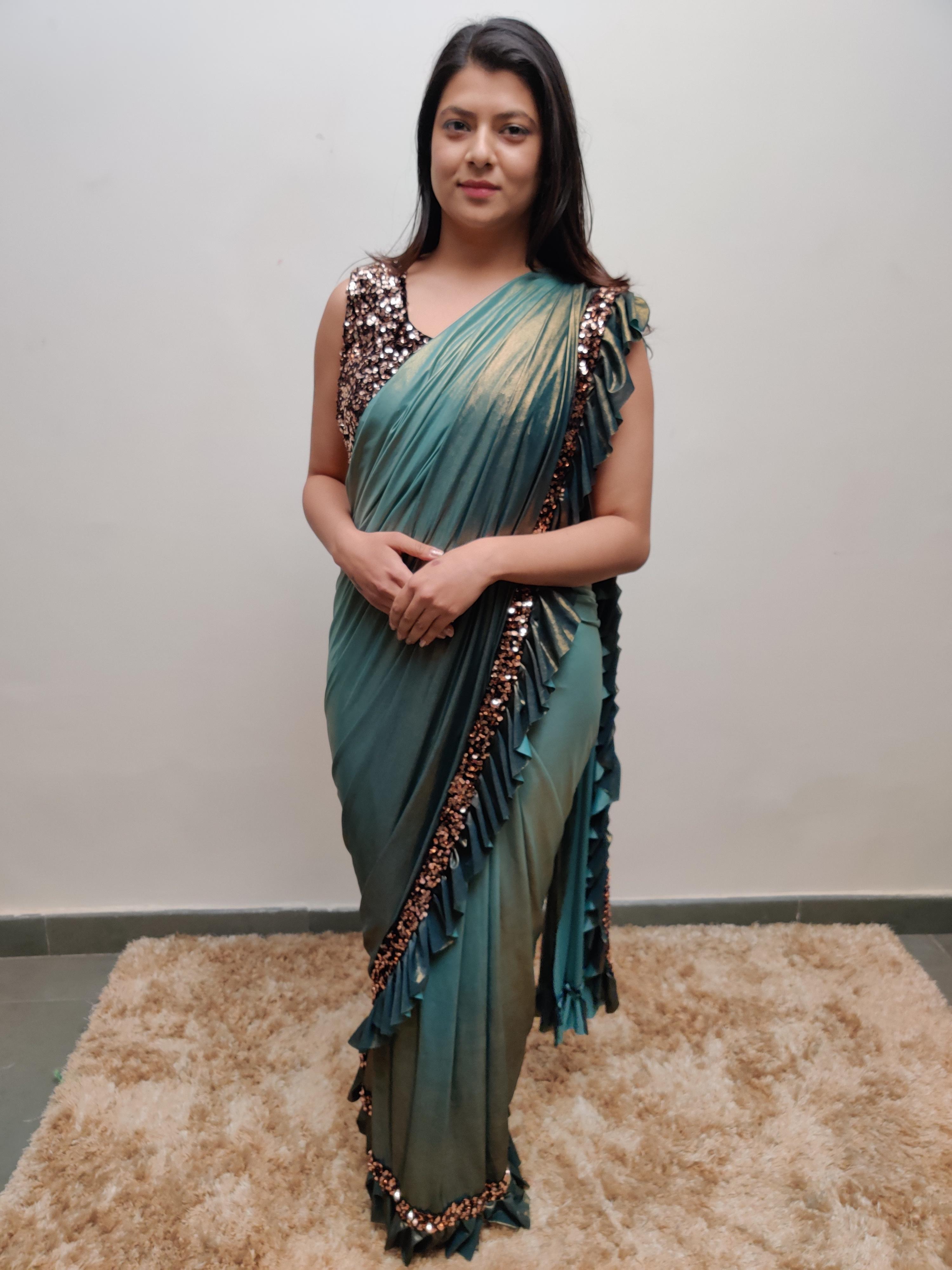 green ombre lycra saree - 17527067 - Zoom Image - 1