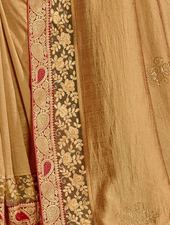 embellished bordered saree with blouse - 17527860 - Zoom Image - 3