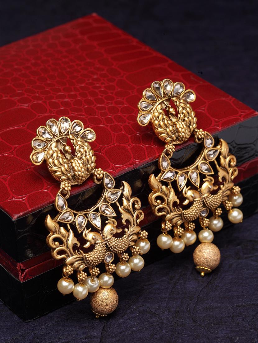 gold metal drop earring - 17531224 - Zoom Image - 1