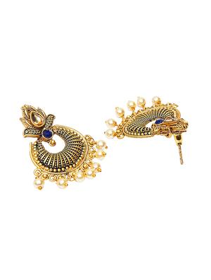 gold metal chandballi earring - 17531240 - Standard Image - 3