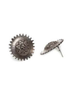 silver brass studs earring - 17531276 - Standard Image - 3