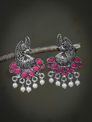 silver brass studs earring - 17531427 - Standard Image - 3