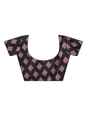floral printed saree with blouse - 17532821 - Standard Image - 3