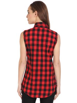 curved hem checkered top - 17533215 - Standard Image - 3