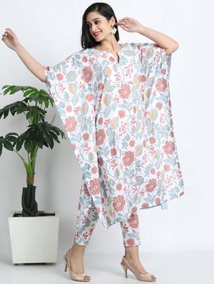 off-white kurta pant set - 17533625 - Standard Image - 2