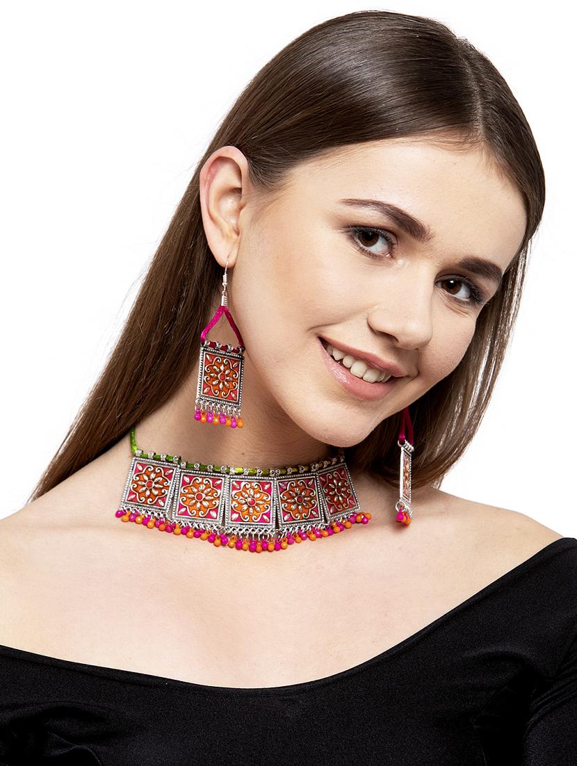 silver brass necklaces and earring - 17534174 - Zoom Image - 5