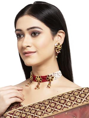 gold brass necklaces and earring - 17534202 - Standard Image - 6