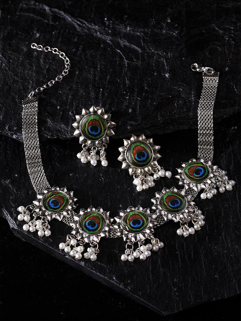 silver brass necklaces and earring - 17534206 - Zoom Image - 1