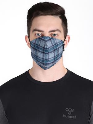 multi colored 3 layer filteration outer layermade from woolen fabric. inner made poly cotton which is extra soft and dries fast. middle 3rd of micro fabric for an stage filtration. antipollution men mask - 17535079 - Standard Image - 2