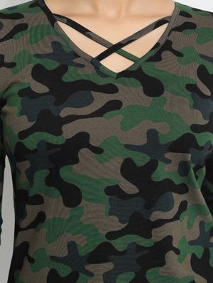 criss cross neck camouflage tee - 17535354 - Standard Image - 5