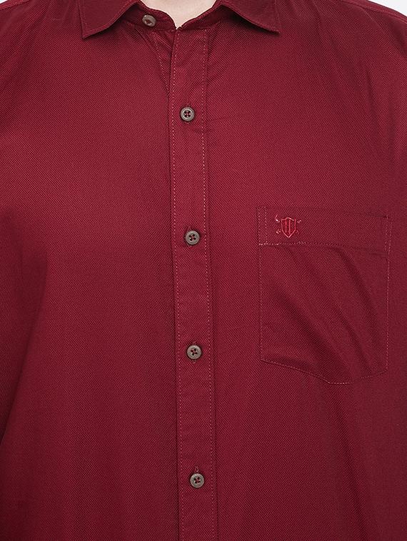 maroon solid casual shirt - 17535717 - Zoom Image - 5