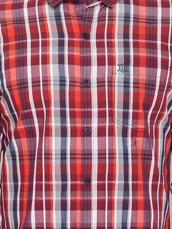 red checkered casual shirt - 17535735 - Zoom Image - 5