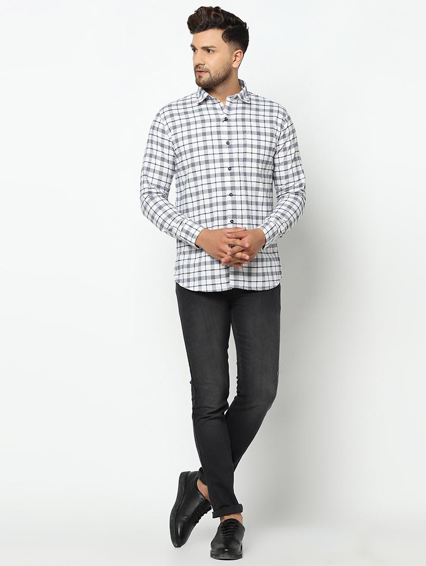 white checkered casual shirt - 17535755 - Zoom Image - 4