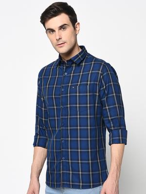 navy blue checkered casual shirt - 17535763 - Standard Image - 2