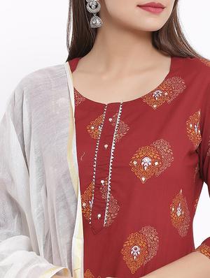maroon printed suit set - 17535863 - Standard Image - 4