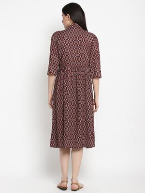 red printed maternity wear - 17535875 - Standard Image - 3