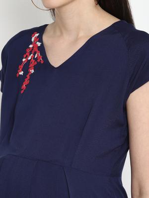 blue viscose maternity wear - 17535883 - Standard Image - 4
