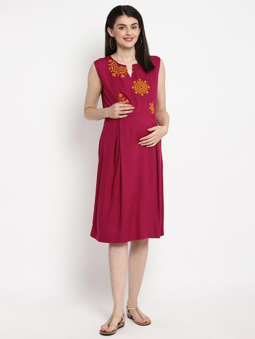 red viscose maternity wear - 17535897 - Standard Image - 1