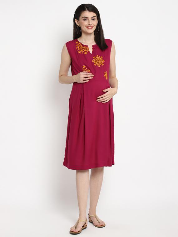 red viscose maternity wear - 17535897 - Zoom Image - 1