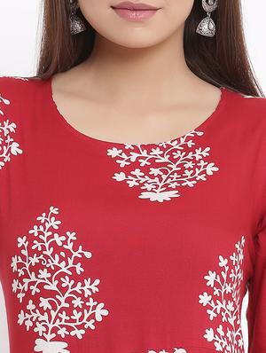 maroon rayon fit & flare dress - 17535994 - Standard Image - 4