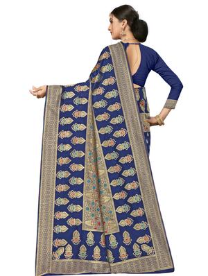 self design plain saree with blouse - 17536191 - Standard Image - 2