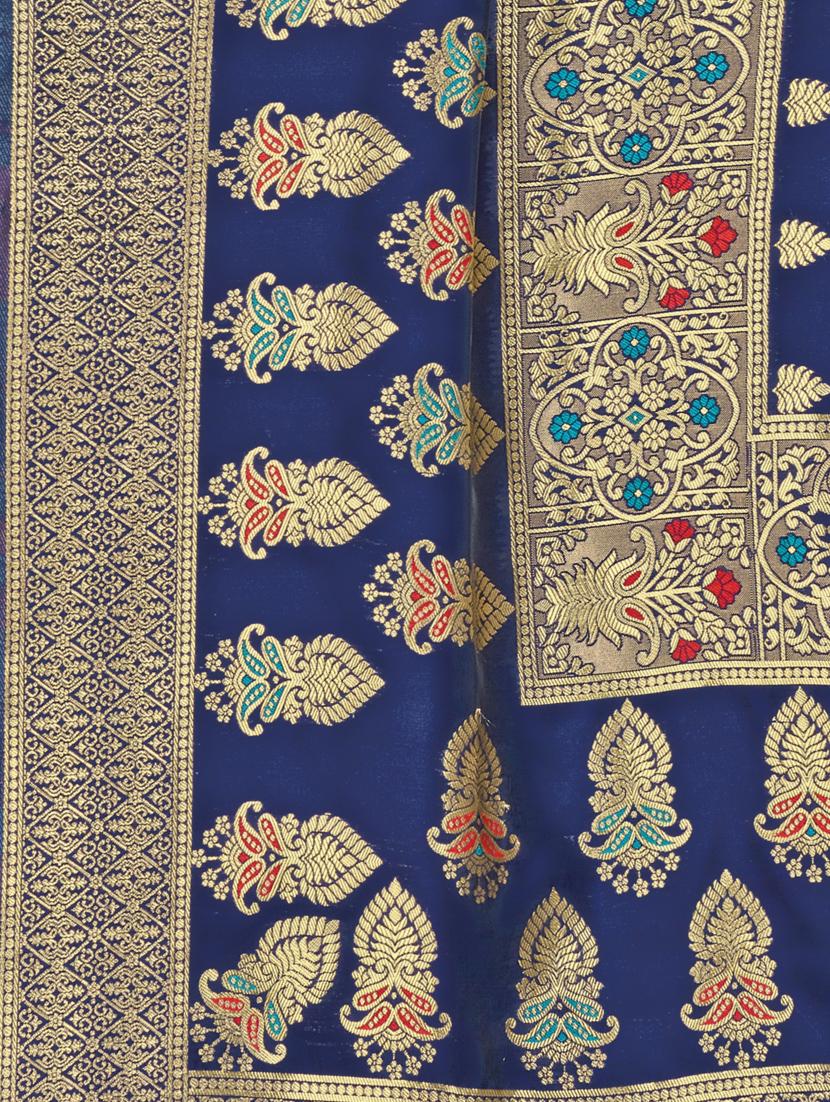 self design plain saree with blouse - 17536191 - Zoom Image - 4
